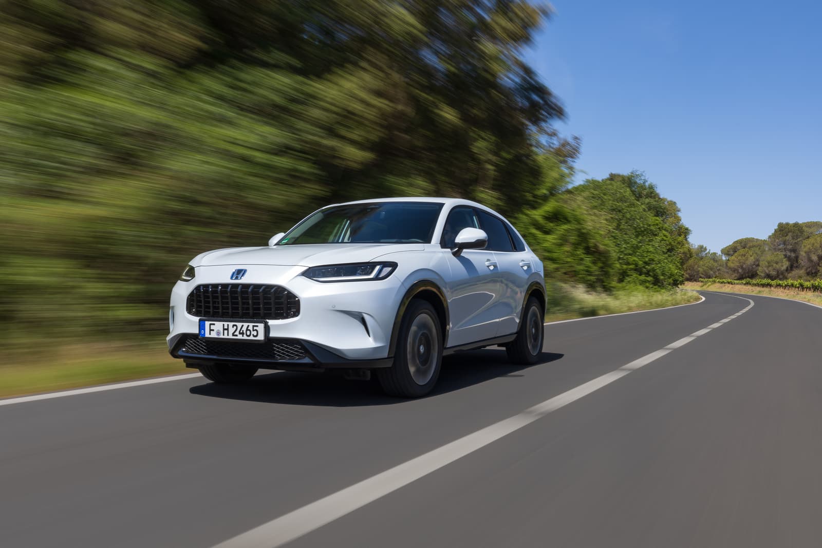 2027 Honda ZR-V e:HEV: 181-hp Full Hybrid, 5.7 L/100 km, From GBP 36,525