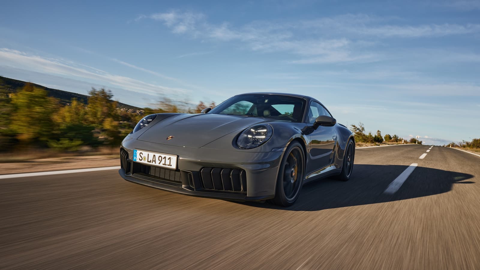 2027 Porsche 911 Carrera GTS: 534 hp T-Hybrid, From EUR 177,100