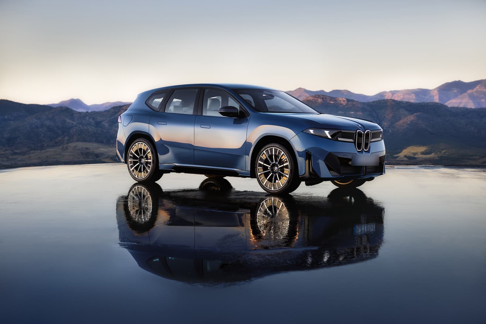 2026 BMW iX3: Neue Klasse SUV With Up to 806 km Range From EUR 63,400