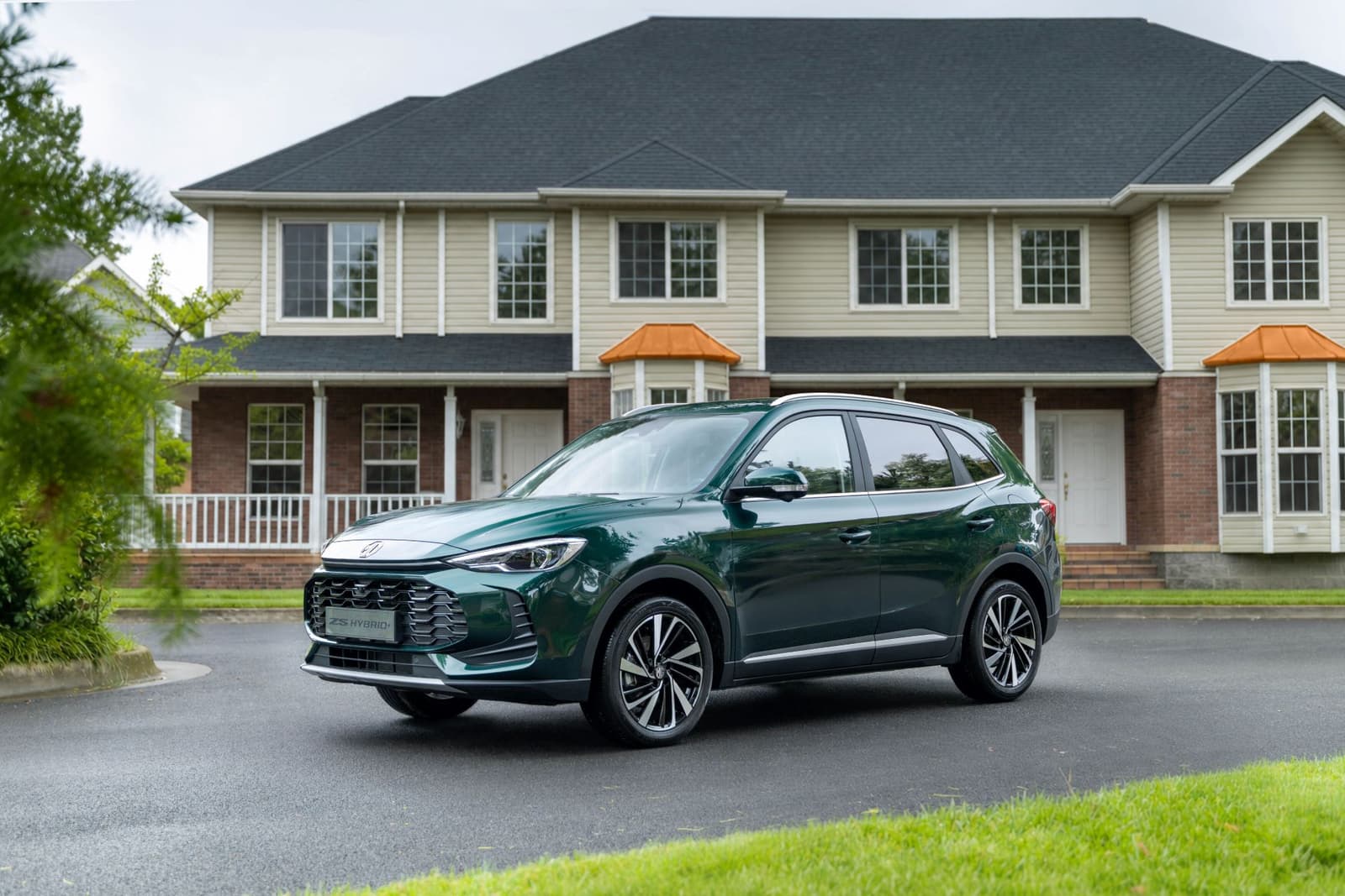 2026 MG3 and ZS Hybrid+: Refined Full Hybrids, 194-196 PS, From GBP 19,995