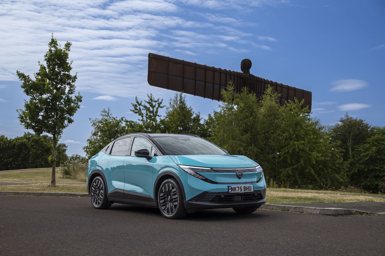 2026 Nissan LEAF: Third-Gen EV, Up to 387 Miles, From GBP 28,849 With Grant
