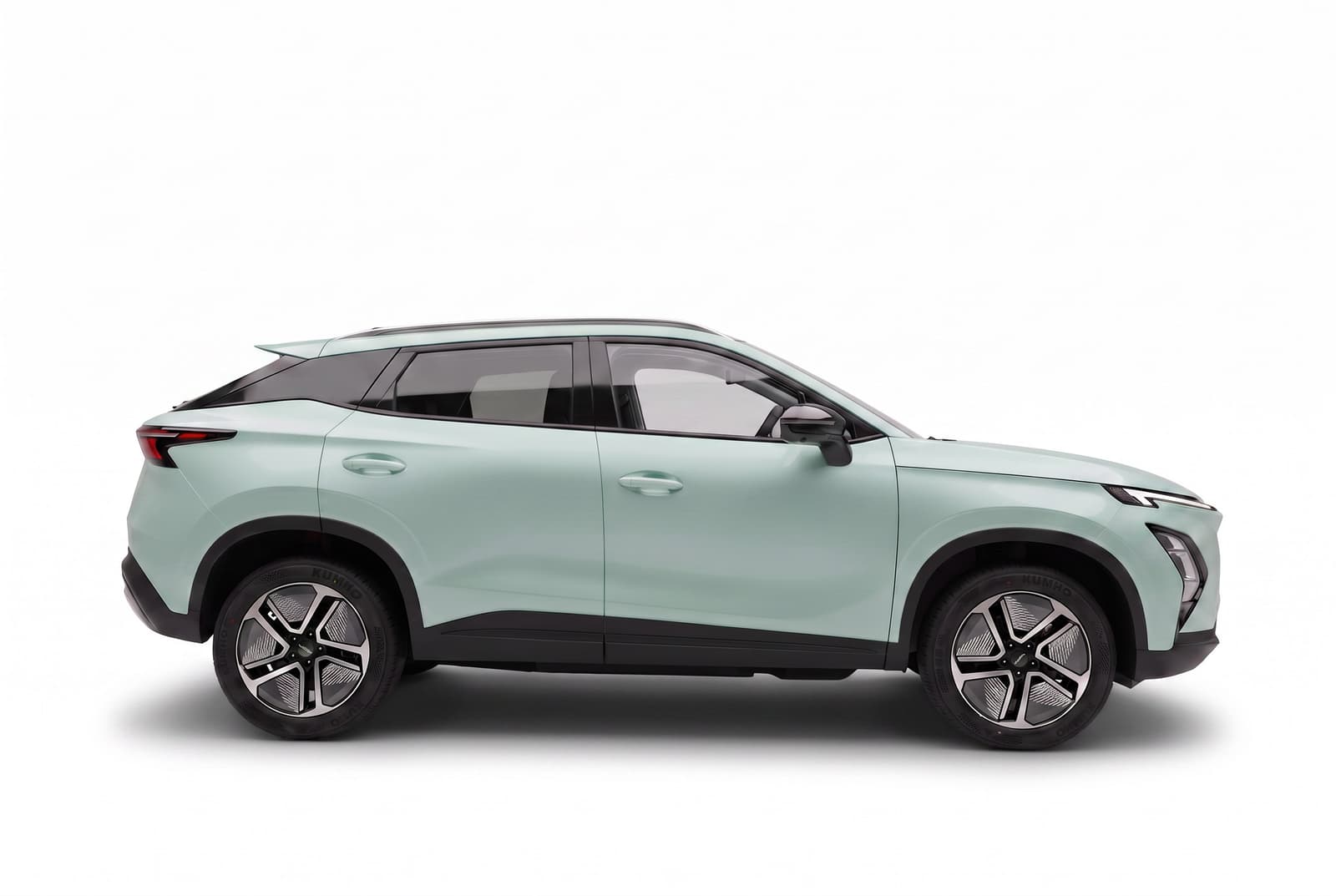 2026 Omoda 5 EV: Chery's Export SUV Hits 430 km WLTP Range
