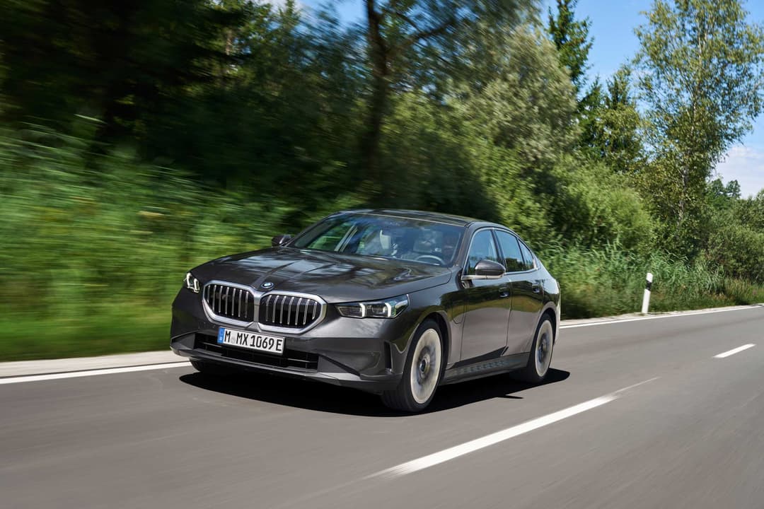 2027 BMW 530e and 550e xDrive: Up to 483 hp, 103 km EV, From EUR 66,700