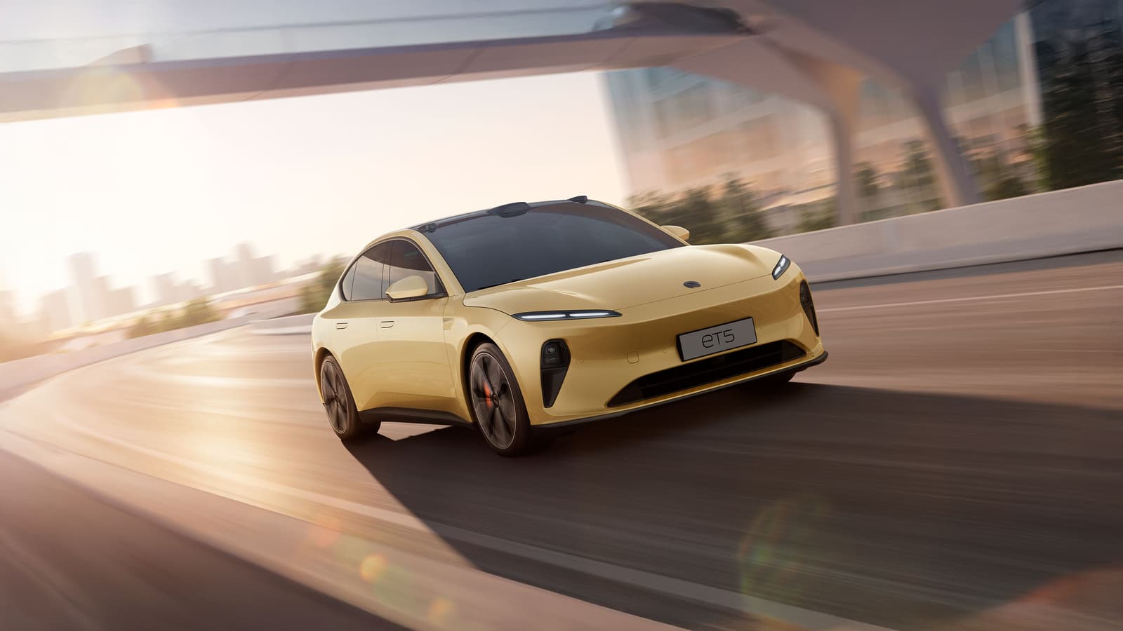 2026 NIO ET5: 360 kW AWD Sedan, 456-590 km WLTP, From DKK 349,900 - View 2