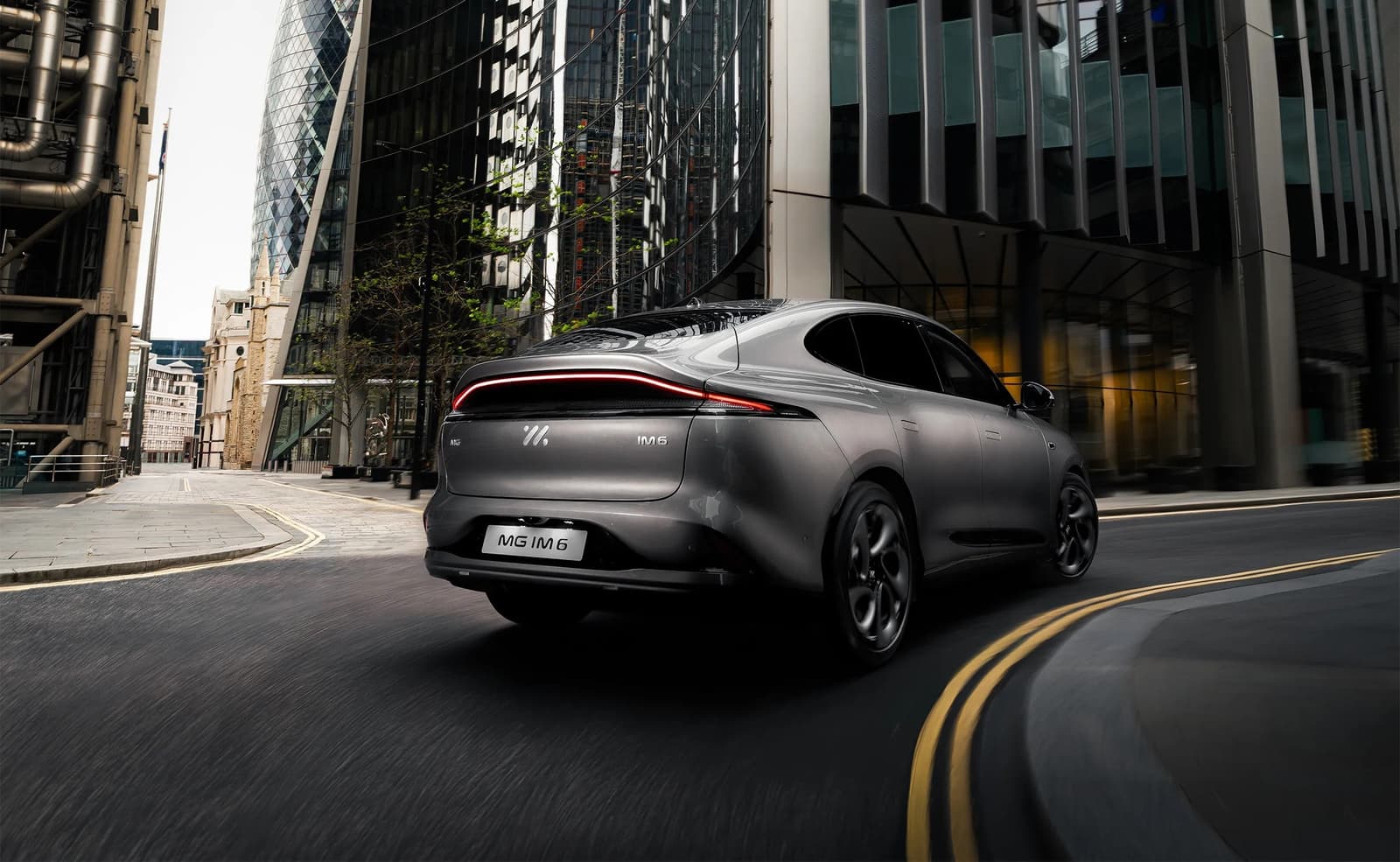 2026 MG IM6: Up to 741 hp, 396 kW Charging, 625 km WLTP Range - View 2