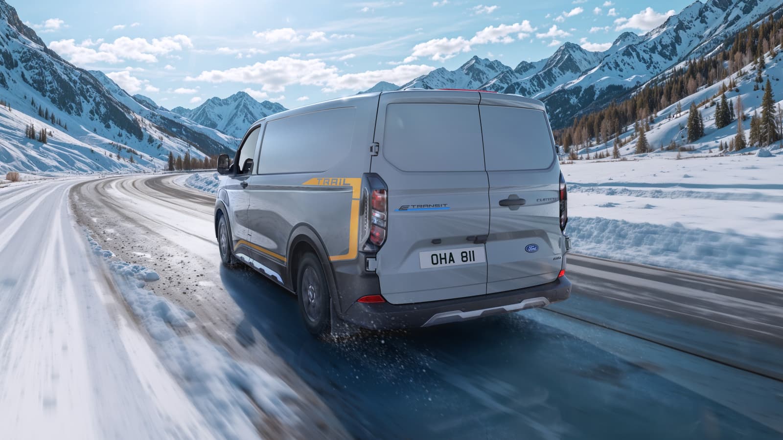 2026 Ford E-Transit Custom: 71 kWh, Up to 373 km WLTP, AWD - View 2