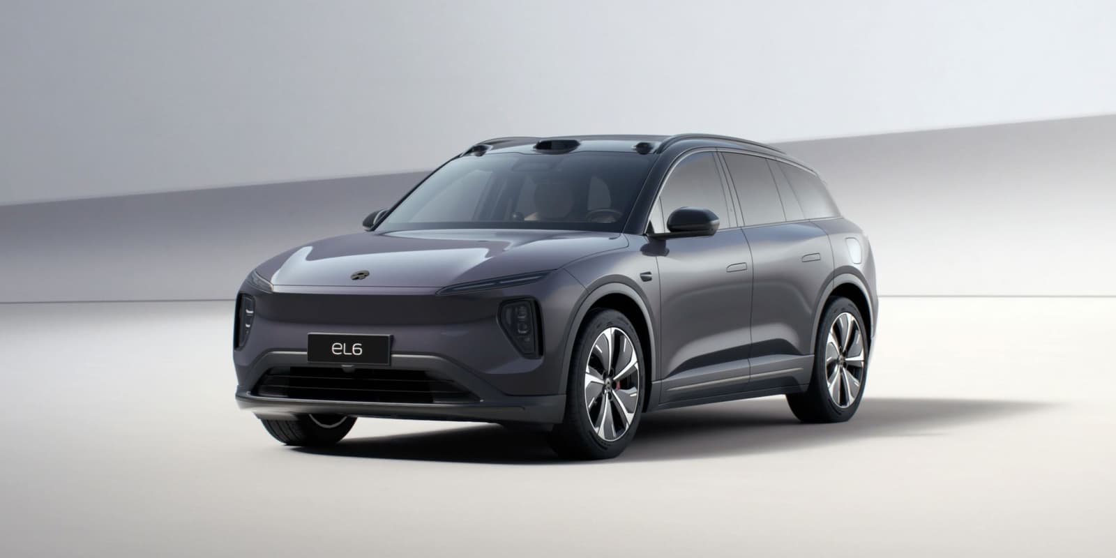 2026 NIO EL6: 483 hp Dual-Motor SUV With 529 km WLTP, Now Discounted - View 2