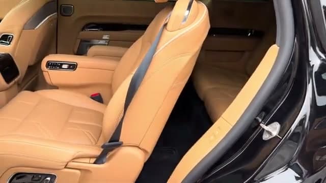 2026 ZEEKR 9X REV: 6-Seat SUV With Up to 1,381 HP and 1,250 km, From $69,540 - View 3