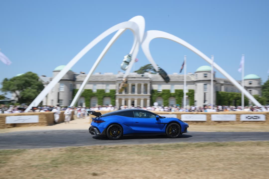 2026 DENZA Z: 1,604 PS Electric Supercar Hits 0-100 km/h in As Little As 1.96 Seconds
