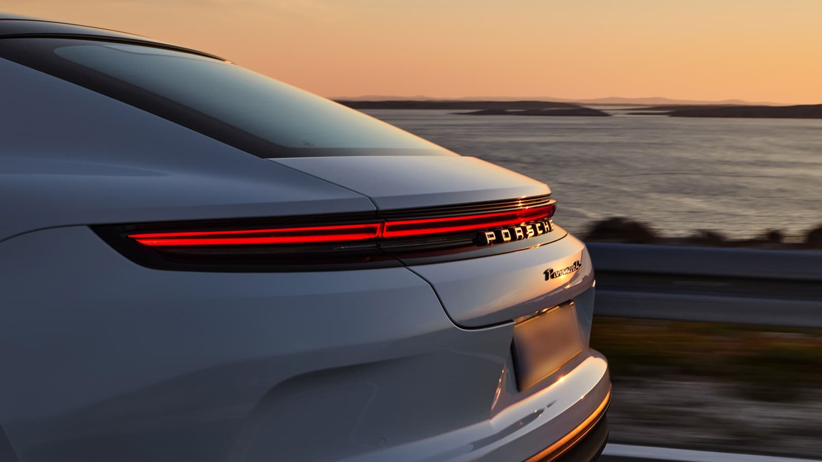 2027 Porsche Panamera E-Hybrid: Up to 771 hp, 96 km WLTP, From $127,200 - View 3