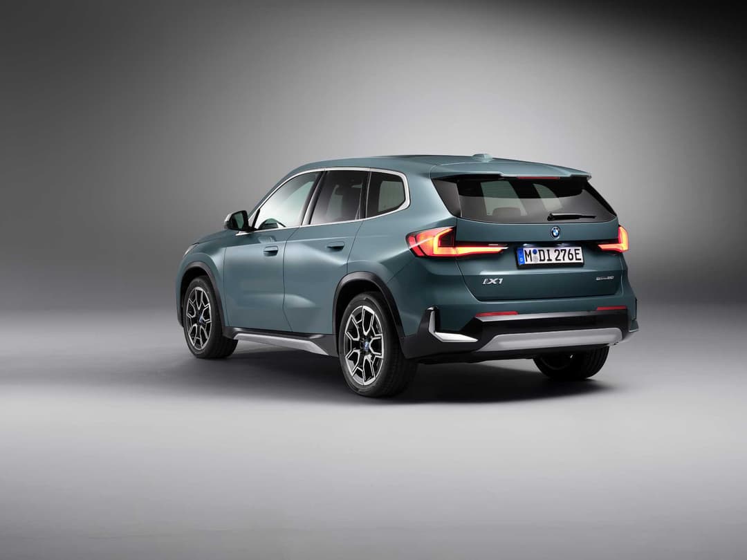 2026 BMW iX1: SiC Inverter Lifts Range to 514 km, From EUR 49,400