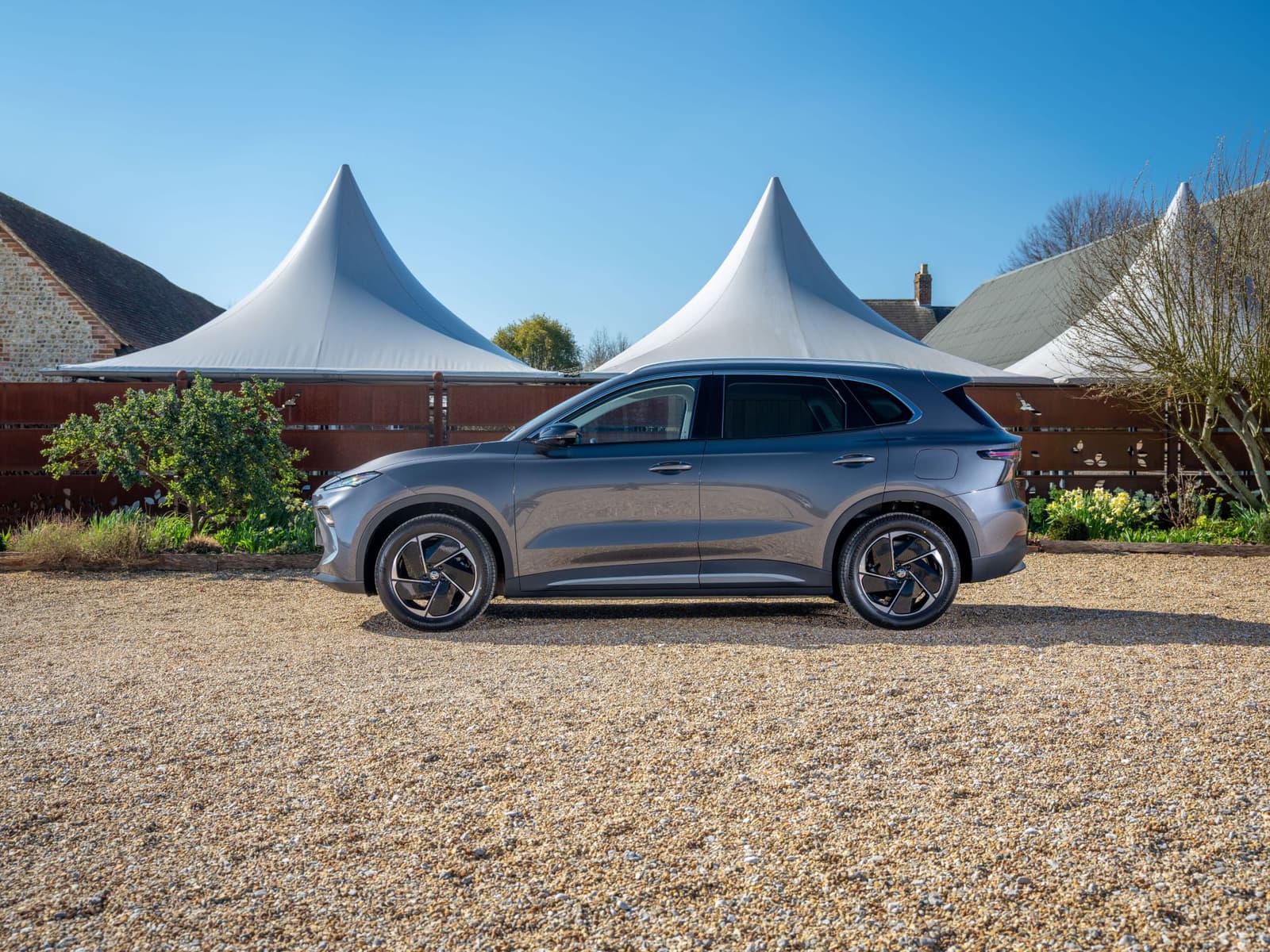 2026 MG S5 EV: 340-480 km WLTP, 125-170 kW, From £28,995 - View 3