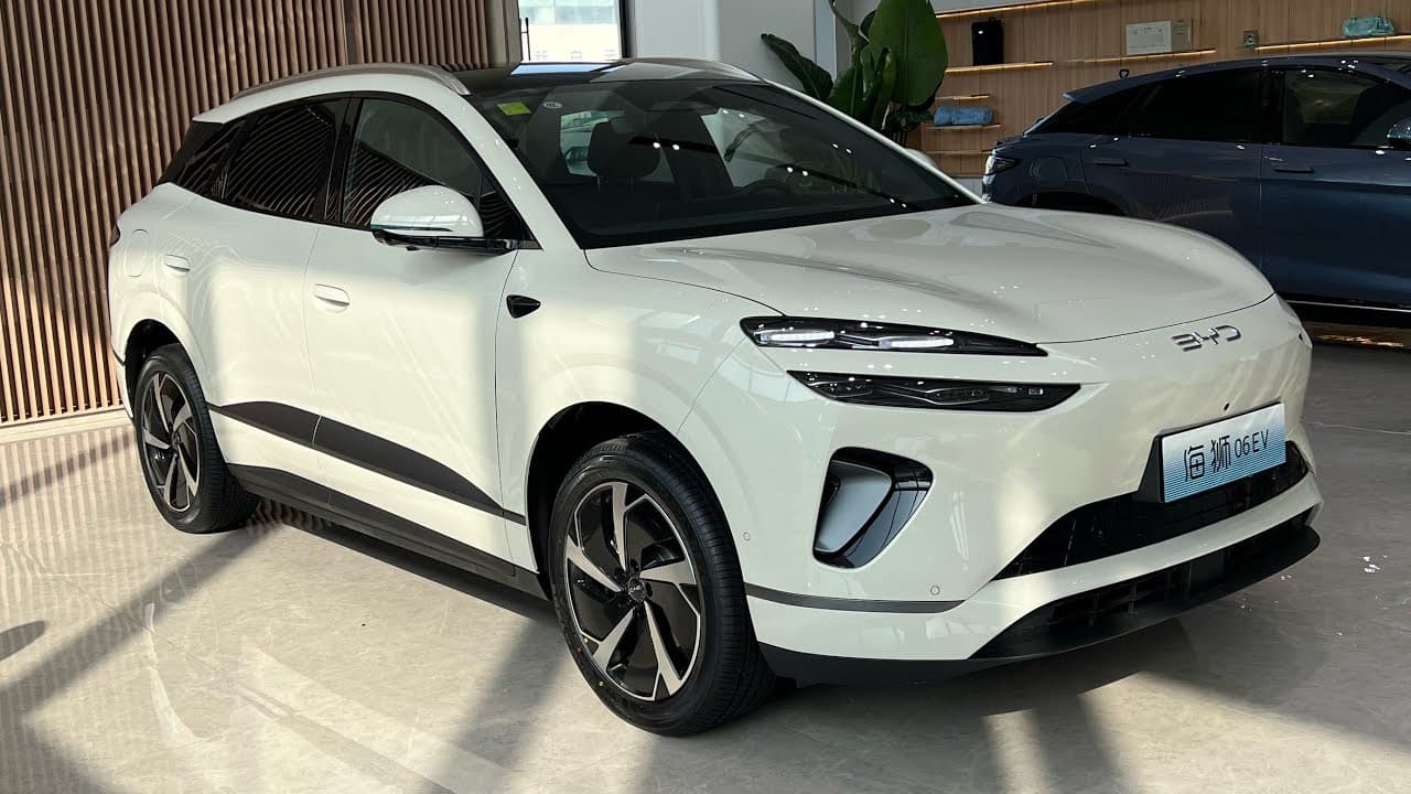 BYD Sealion 06 EV