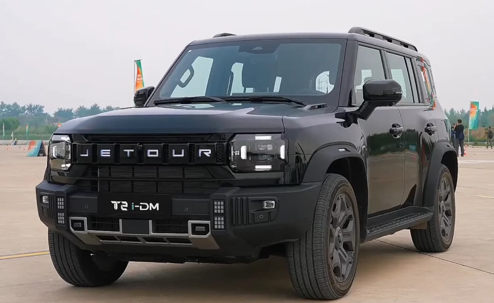 2026 Jetour T2 i-DM: 600 HP PHEV Off-Roader for Camping and Track Days