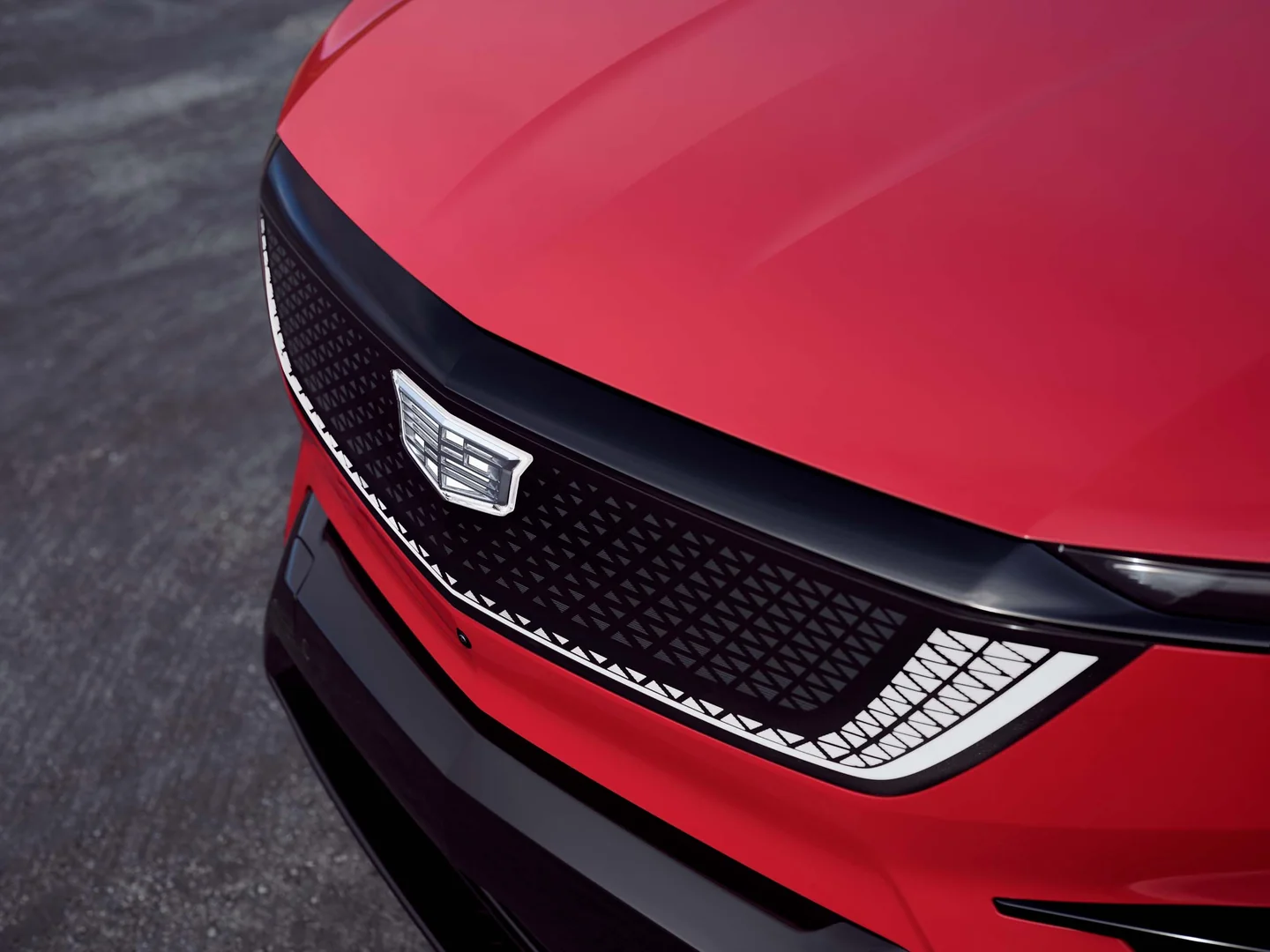 2027 Cadillac Optiq: 510 km EPA, Up to 519 hp, From $49,995