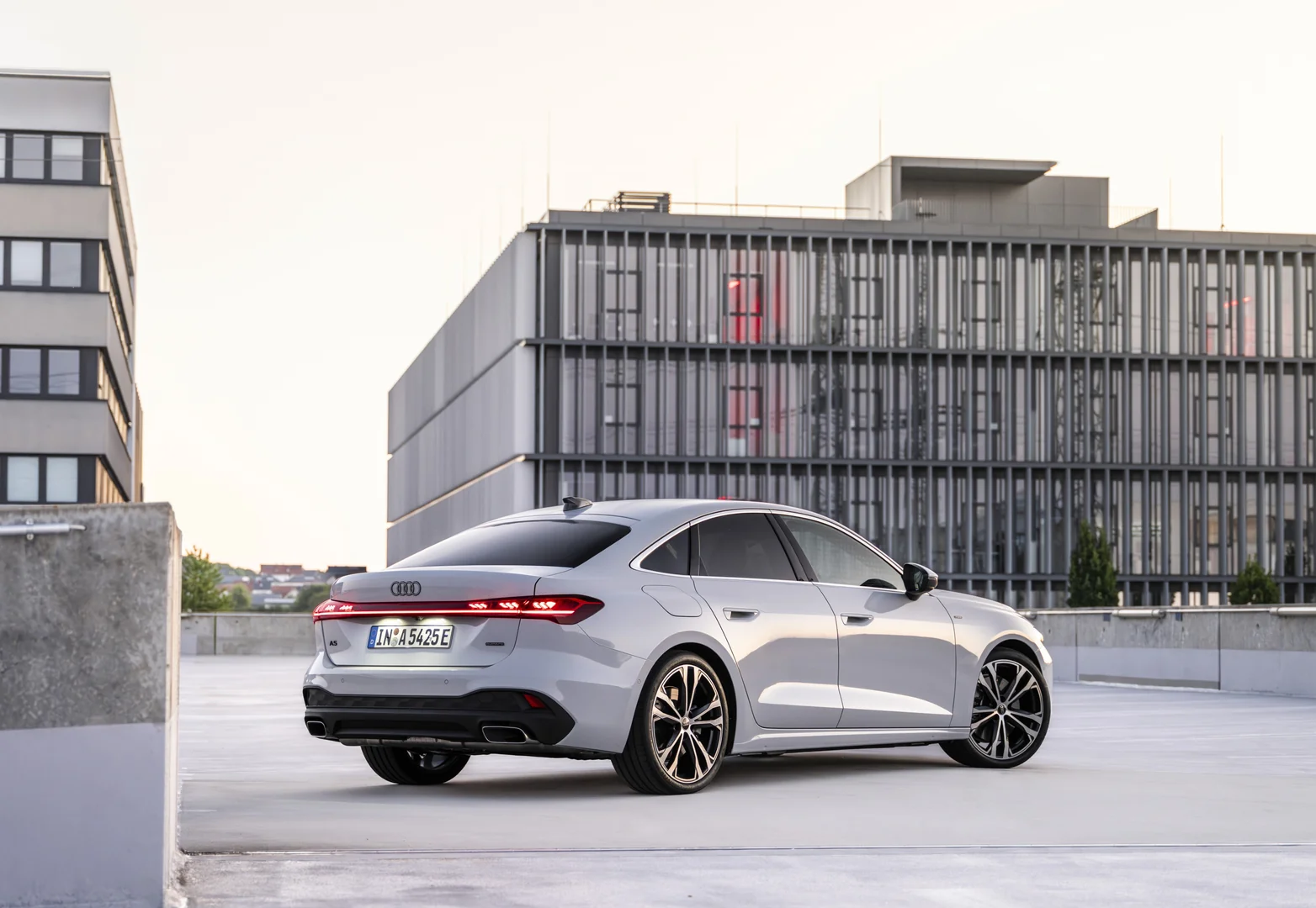 2027 Audi A5 e-hybrid: Up to 362 hp PHEV, 121 km EV, From EUR 65,100