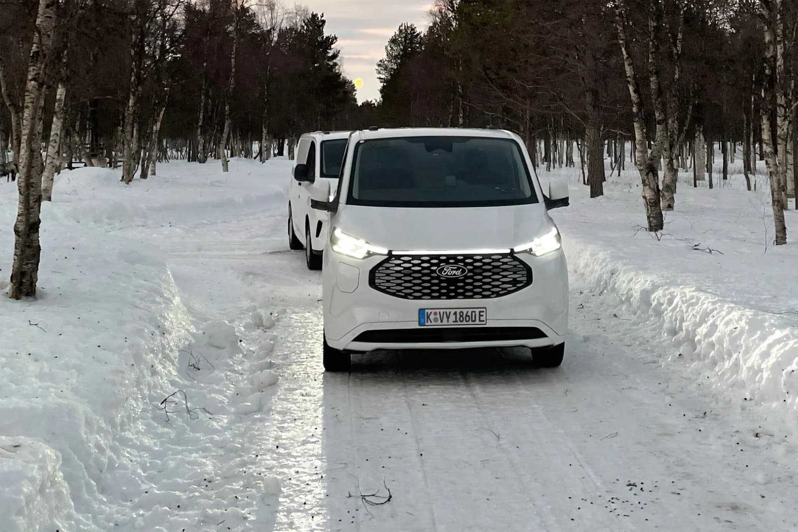 2026 Ford E-Transit Custom: 71 kWh, Up to 373 km WLTP, AWD
