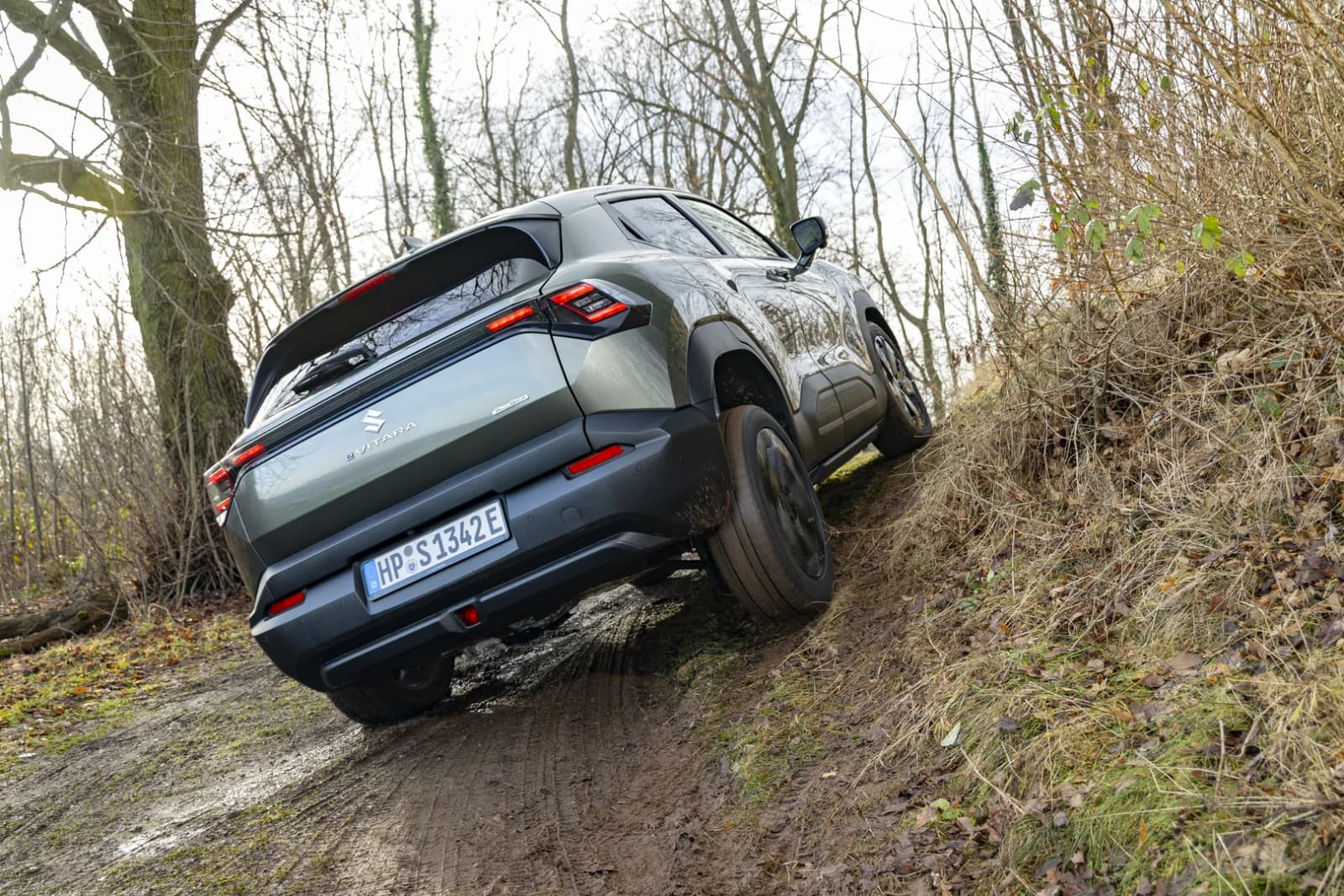 2026 Suzuki e Vitara: Up to 426 km WLTP, 70 kW DC, From £24,999