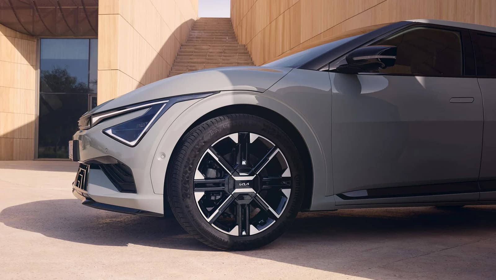 2027 Kia EV6: Up to 582 km WLTP, 84 kWh Battery, GT Reaches 641 hp With Launch Control