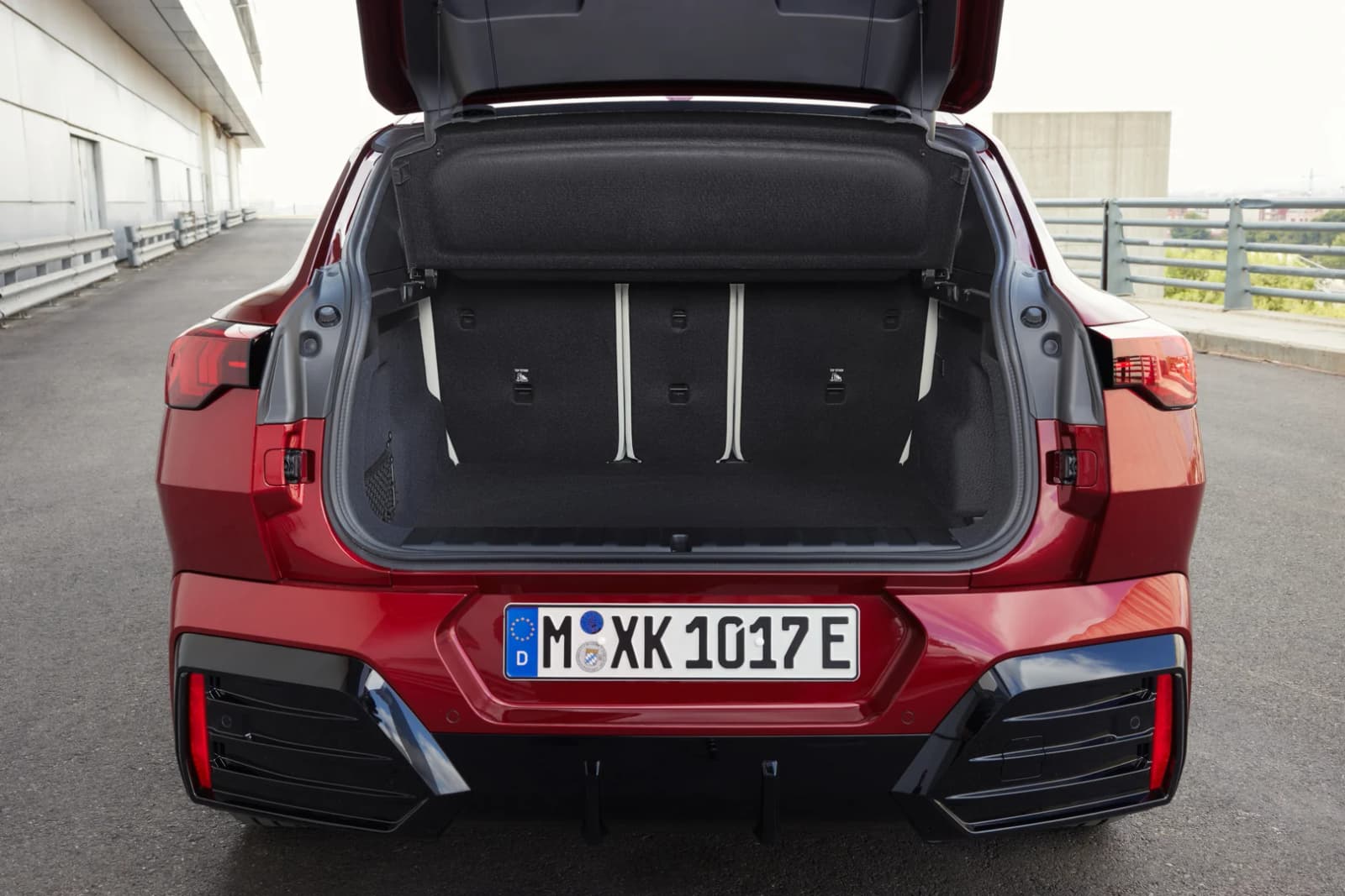 2026 BMW iX2: Up to 512 km WLTP and 302 hp, From EUR 51,000