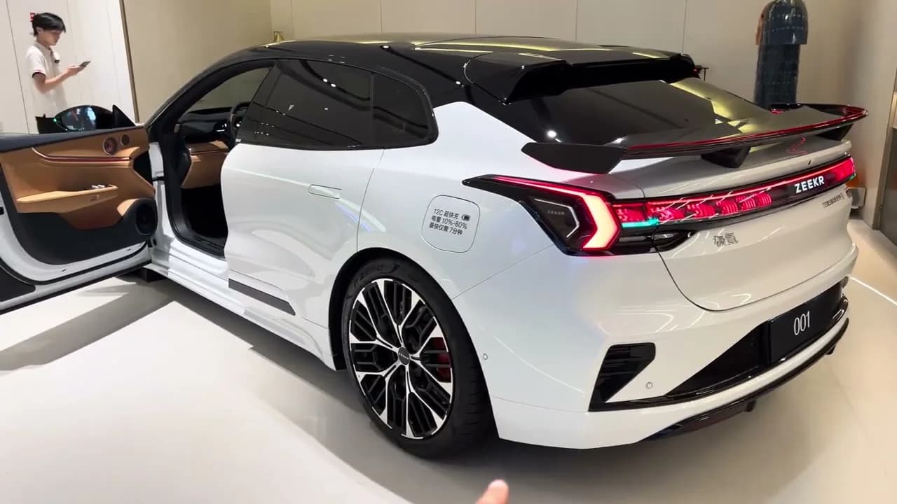 2026 ZEEKR 001 Anniversary Edition: 912 HP Shooting Brake Hits 100 km/h in 2.91s