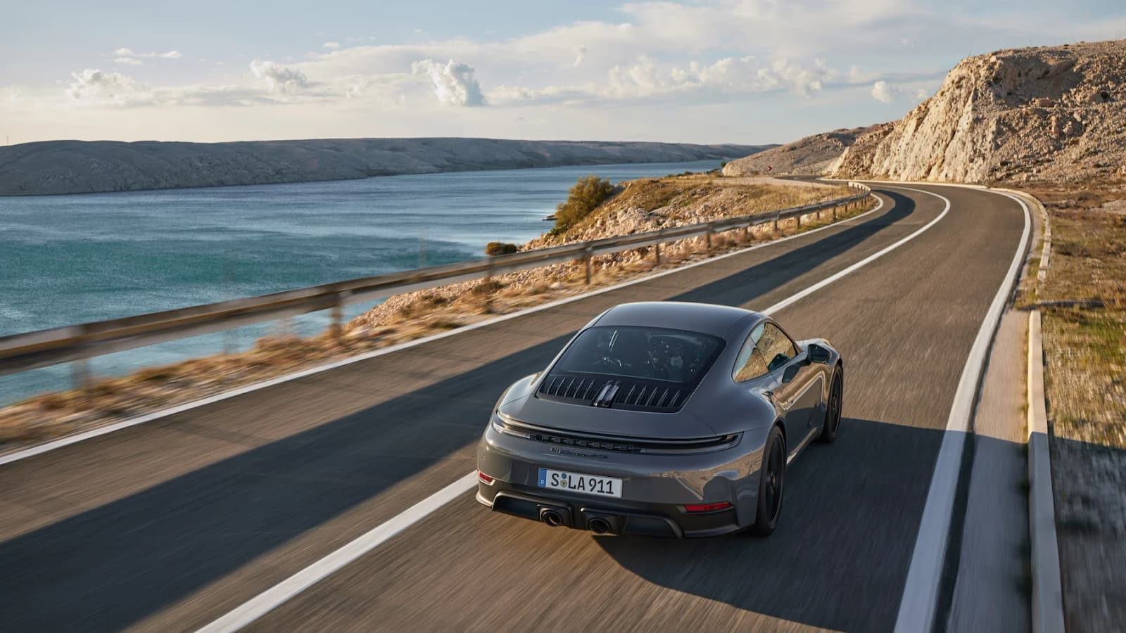 2027 Porsche 911 Carrera GTS: 534 hp T-Hybrid, From EUR 177,100