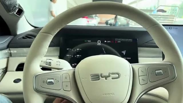 2026 BYD Seal 08 PHEV: Flagship Sedan With Up to 1,660 km Range From ~$29,400