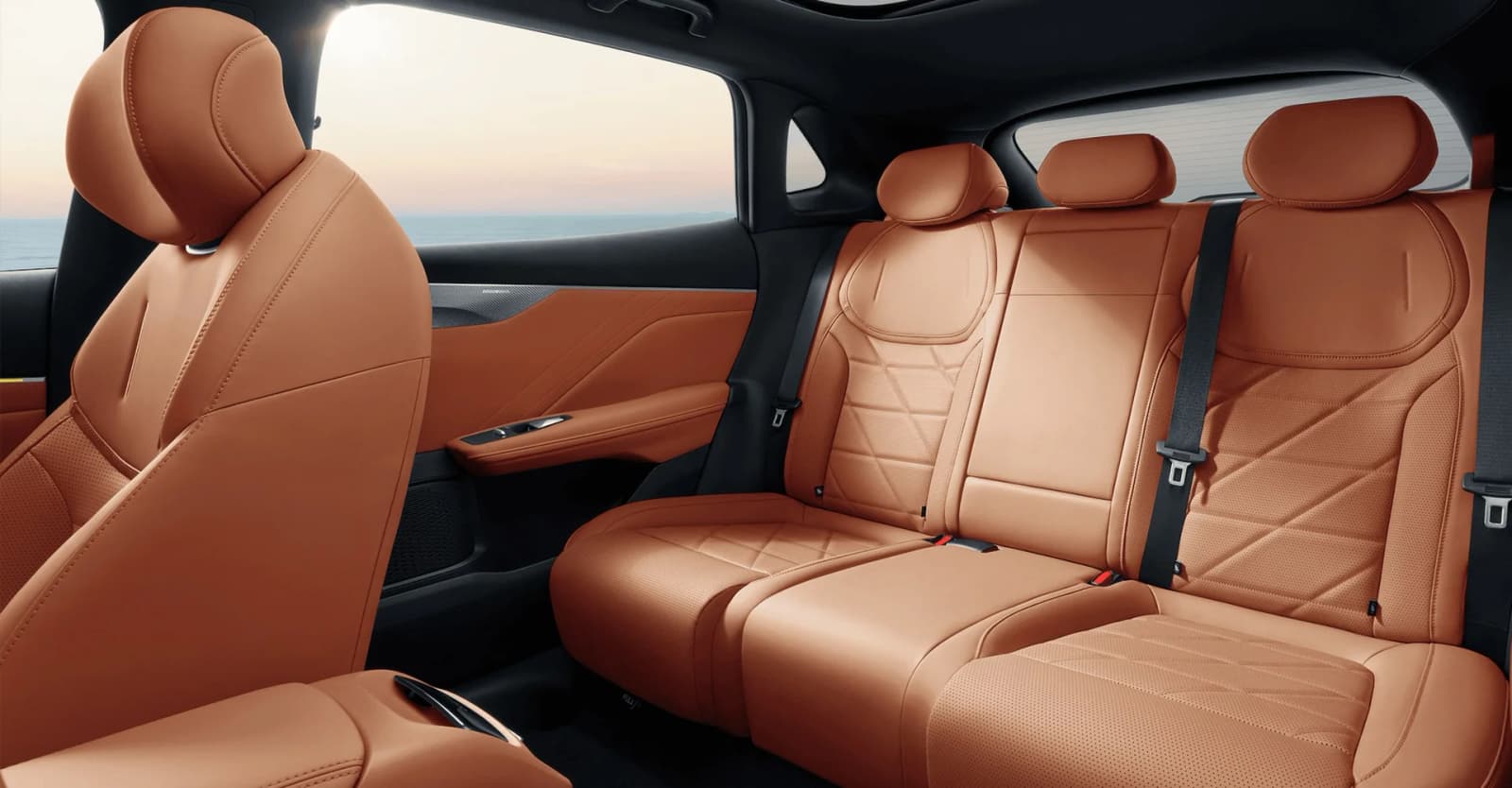 2026 Deepal S05 Ultra PHEV: 255 hp, 62-Mile EV Range, From GBP 32,990 in the UK