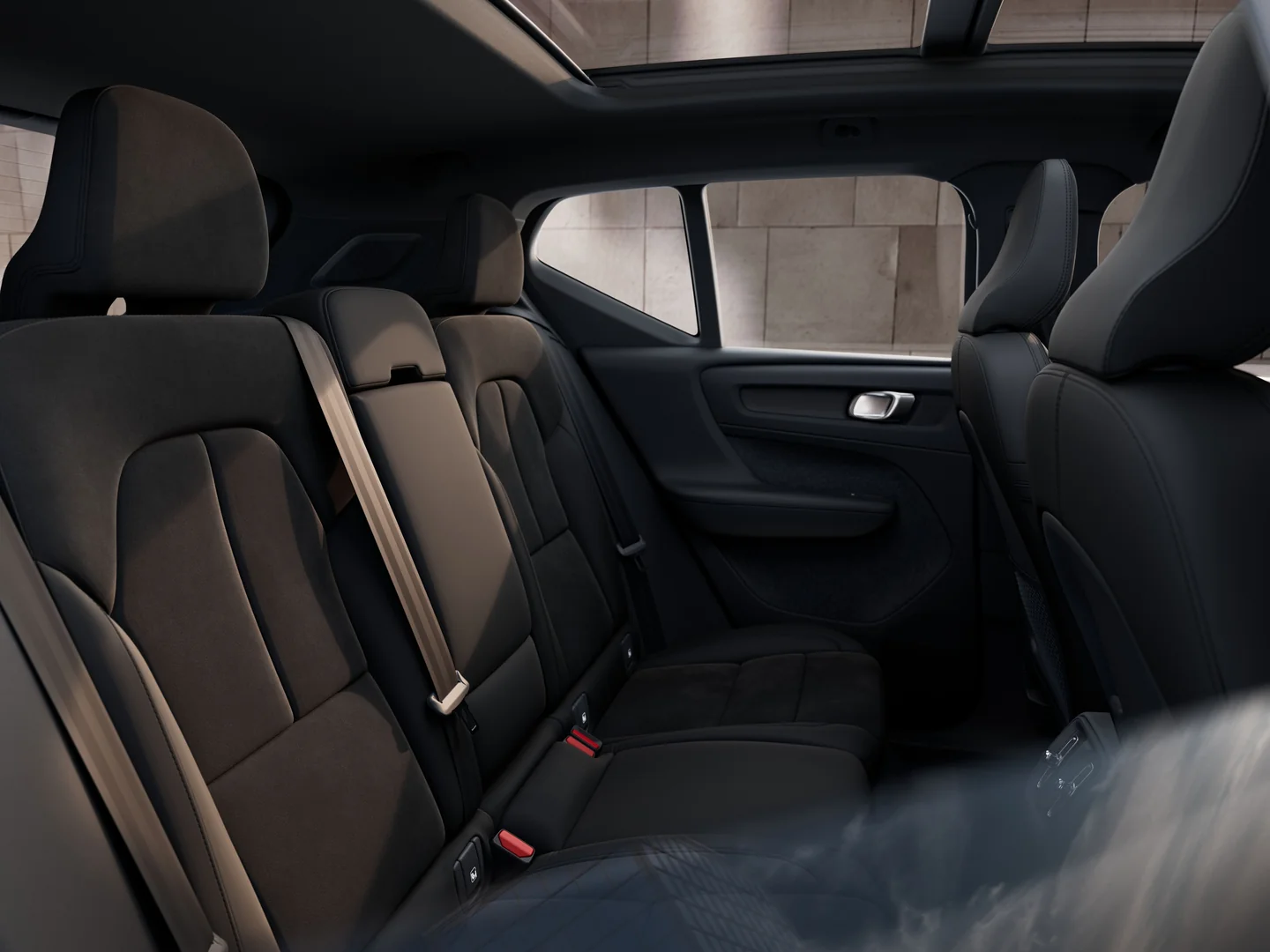 2027 Volvo EX40 Facelift: Up to 436 hp, 573 km WLTP, From EUR 47,490