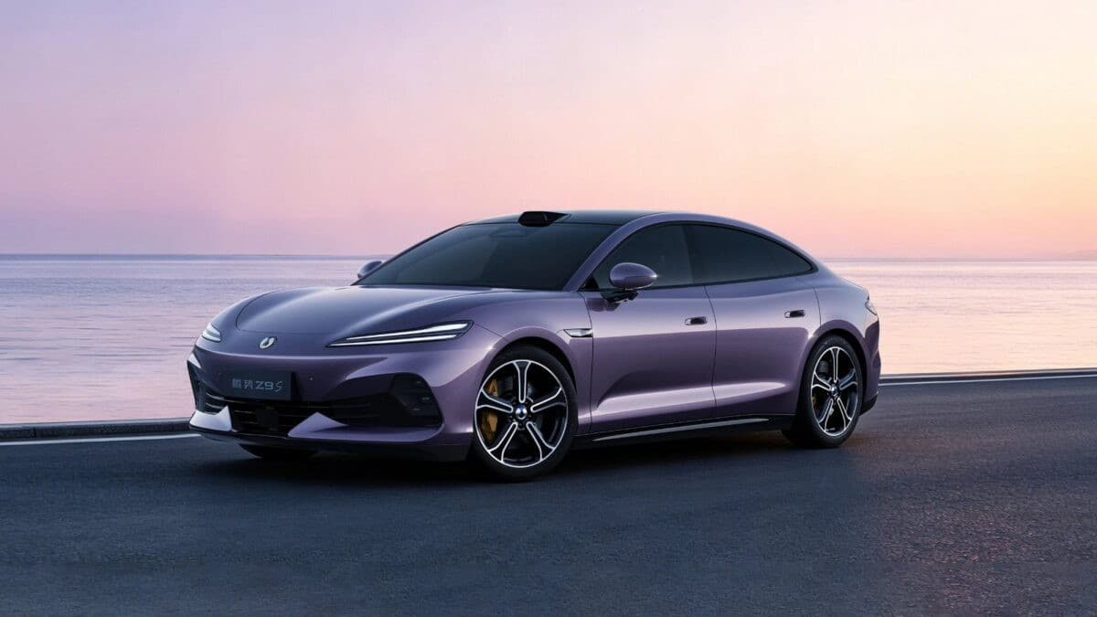 2026 Denza Z9S: Up to 1,100 km Range Sedan From $37,900