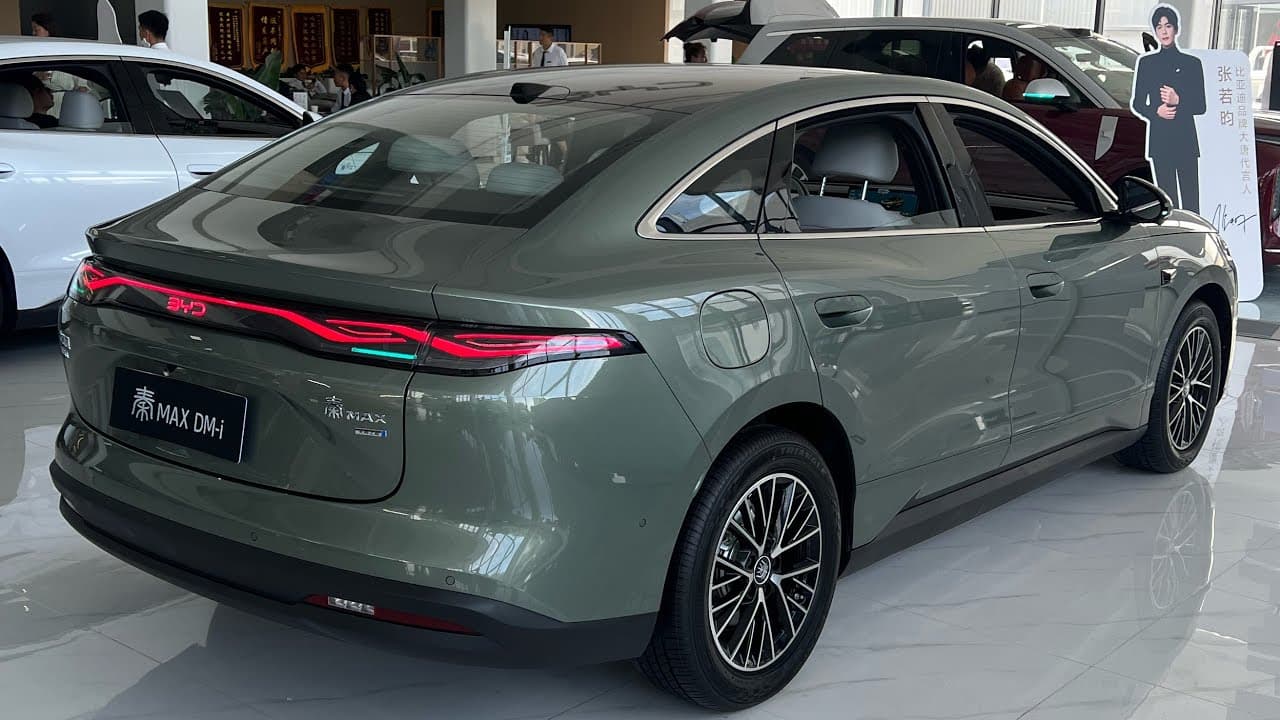 2026 BYD Qin Max DM-i: Up to 2,370 km Range Plug-In Sedan From $14,700