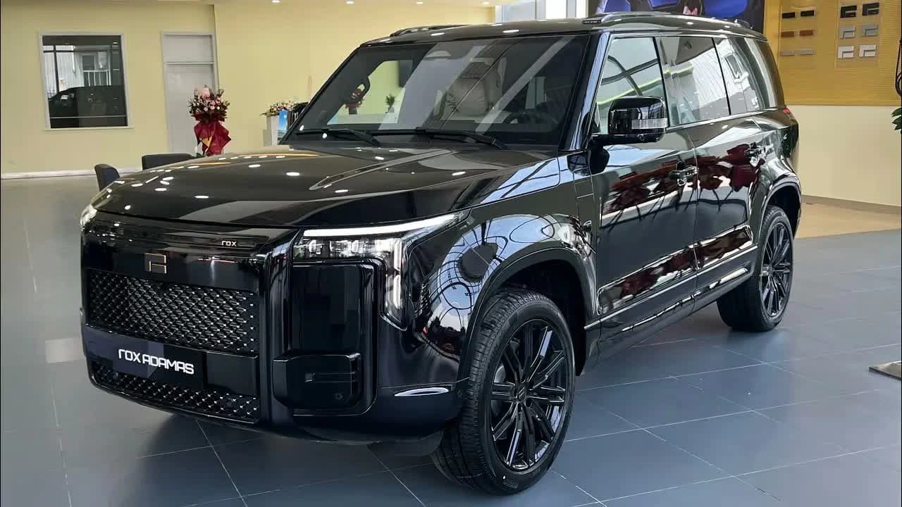 2026 ROX Adamas 6-Seater REV: Defender-Style Off-Roader Undercuts BYD Leopard 8 By $20,000