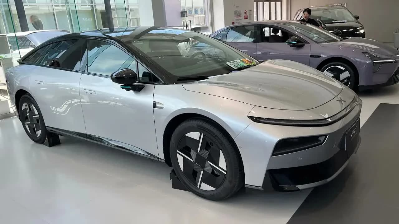 2026 Xpeng P7+ REV: 1,550 km Range Liftback Sedan From $26,800
