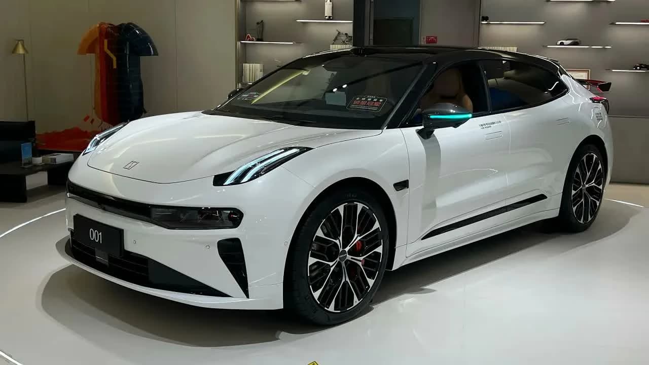 2026 ZEEKR 001 Anniversary Edition: 912 HP Shooting Brake Hits 100 km/h in 2.91s