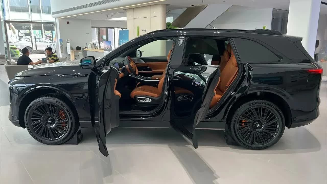 2026 XPeng G9: Up to 725 km Range and 567 HP AWD From $34,800 - View 2