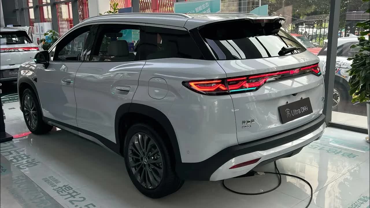 2026 BYD Song Ultra DM-i: 1,845 km Combined Range SUV From $19,200