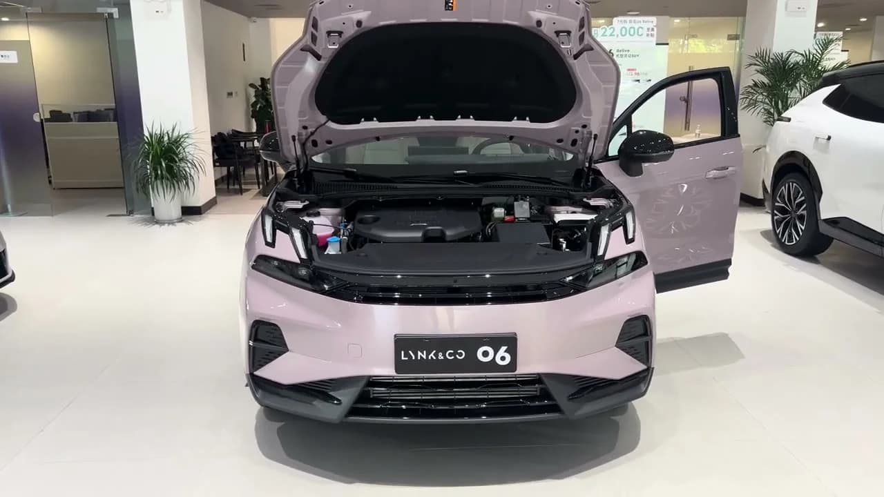 2026 Lynk & Co 06: Budget Gasoline Crossover From $17,000 - View 2
