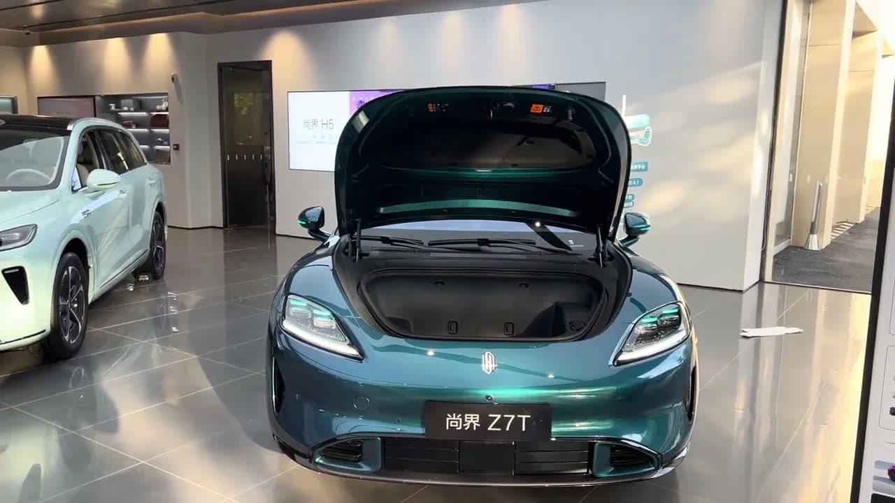 2026 SAIC Z7T: 80,000 Pre-Orders for the 905 km Huawei-Powered Electric Shooting Brake From $33,500