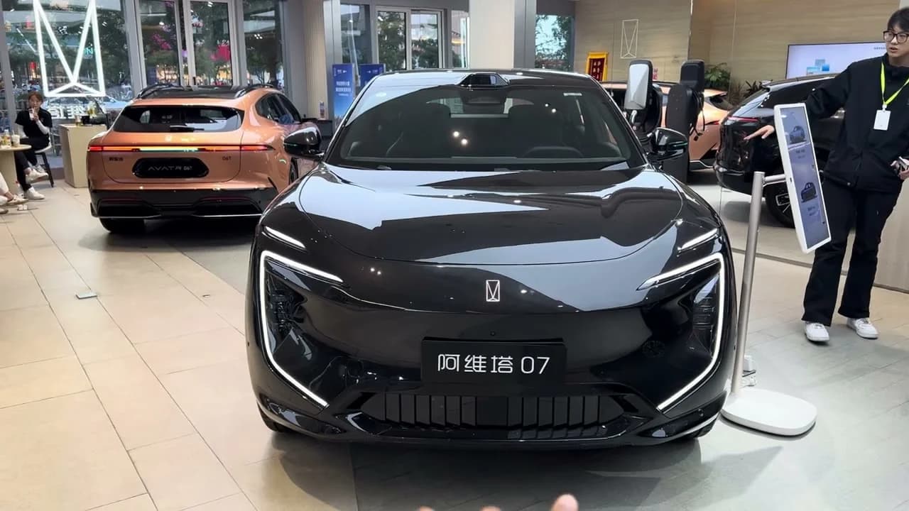 2026 Avatr 07: Huawei-Powered SUV With 1,200 km EREV Range