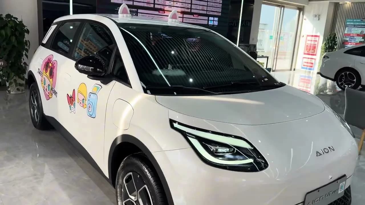2026 GAC Aion UT: A 420 km Electric Hatch With Big-Car Space From ~$9,600 - View 2