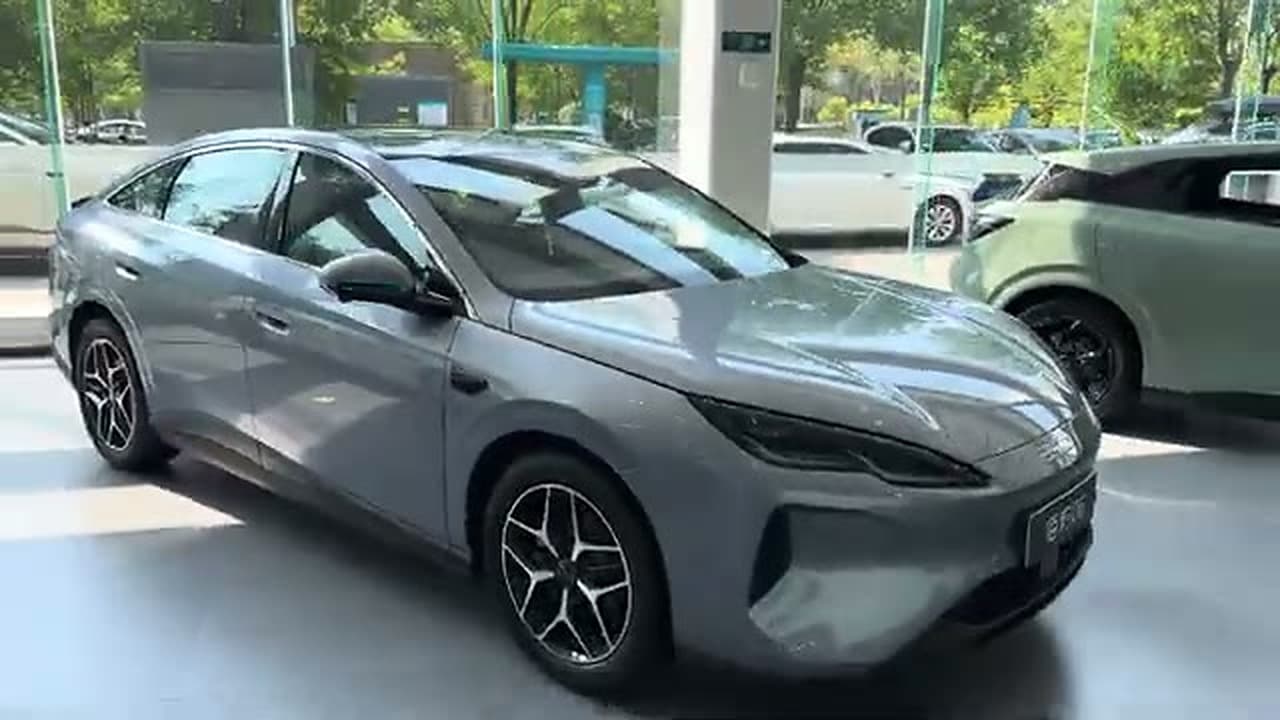 2027 BYD Seal 06 EV: Up to 630 km and 9-Minute Flash Charging From $16,500 - View 2