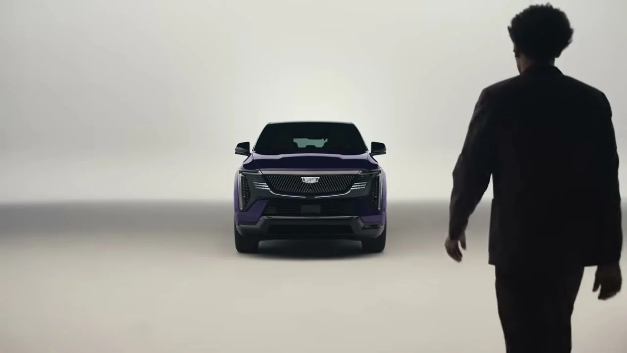 2026 Cadillac Escalade IQ: 680 HP Electric Flagship SUV From $130,300 - View 2