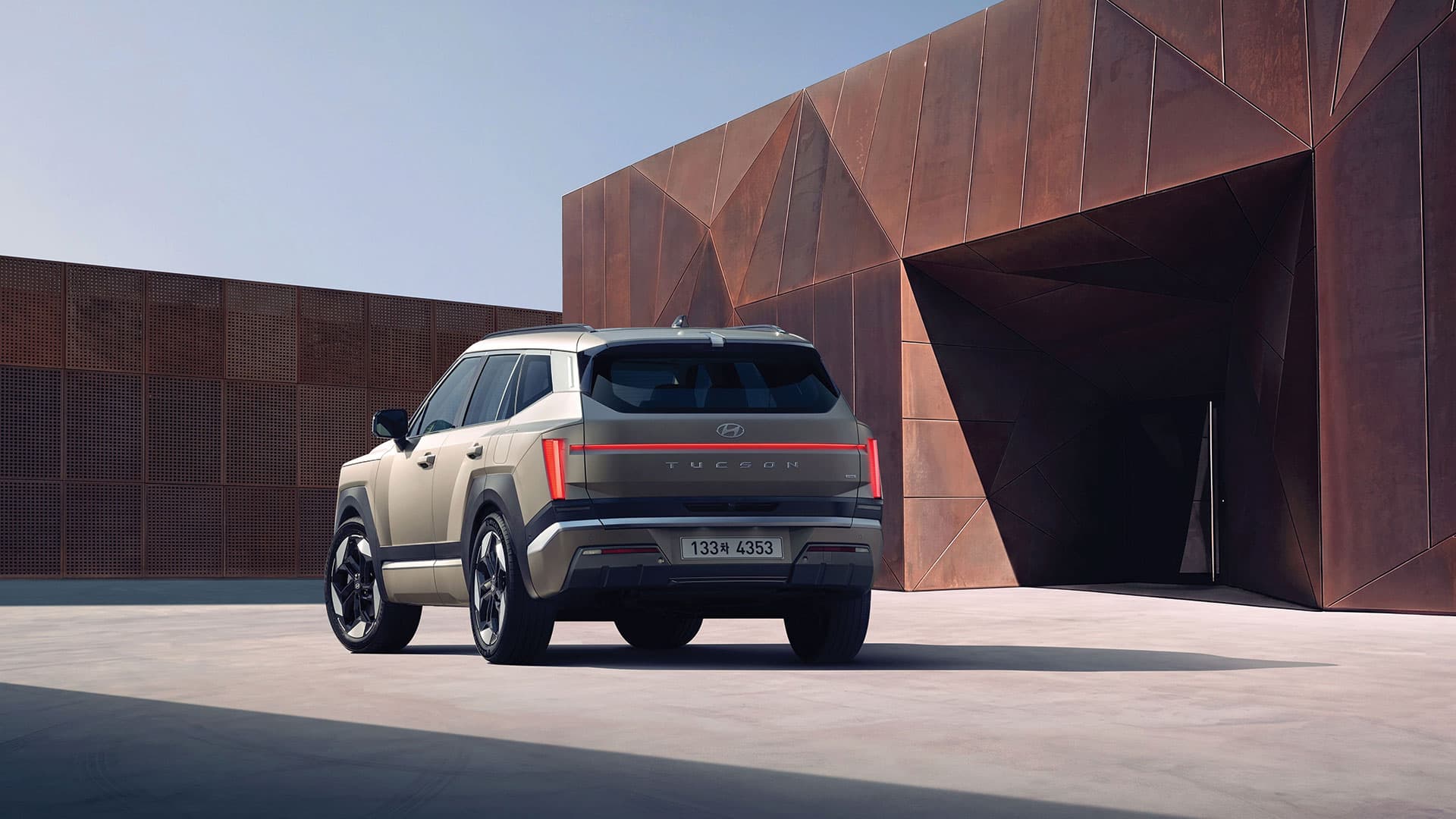 2027 Hyundai Tucson: Redesigned Hybrid Debuts With 242 HP in Korea - View 2