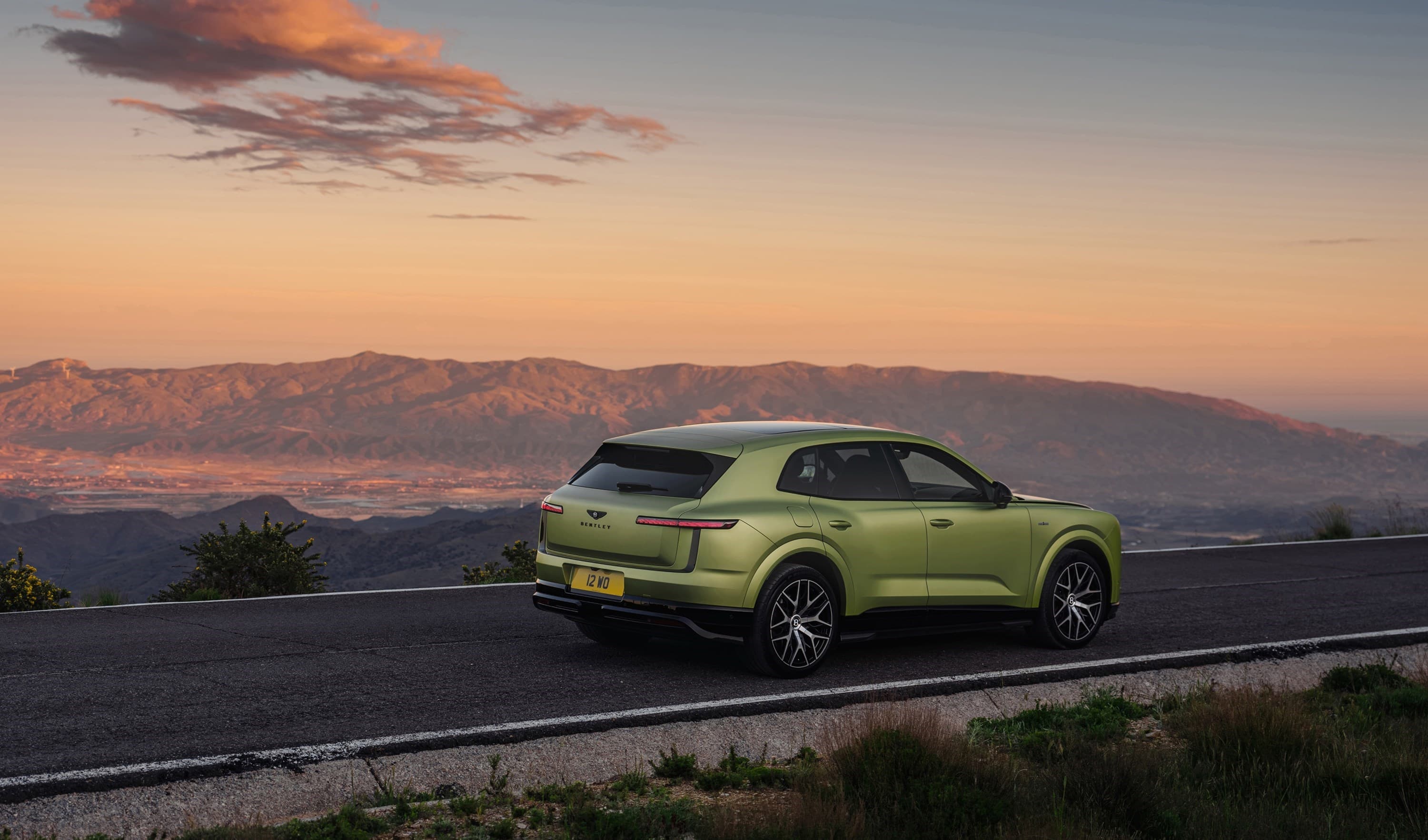2028 Bentley Torcal S: Bentley's First EV Is Its Most Powerful Car Ever - View 2