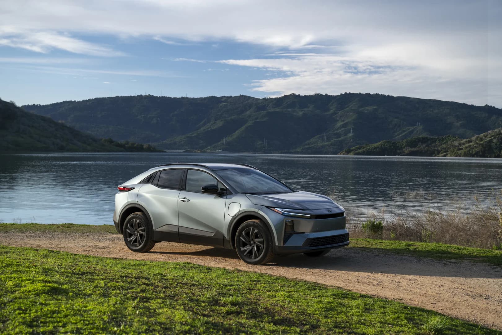 2027 Toyota C-HR: Nameplate Reborn as a 338-HP AWD Electric SUV - View 3