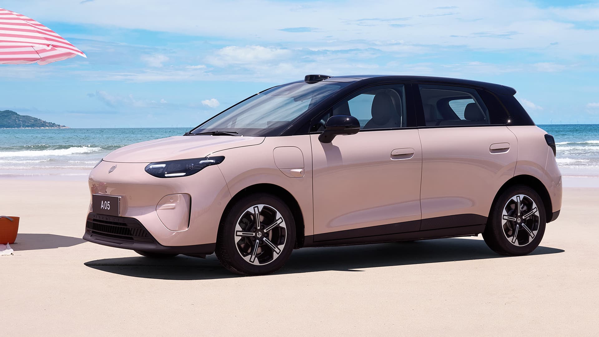 2026 Leapmotor A05 (B03): Compact Hatchback Claims Up to 510 km Range - View 2