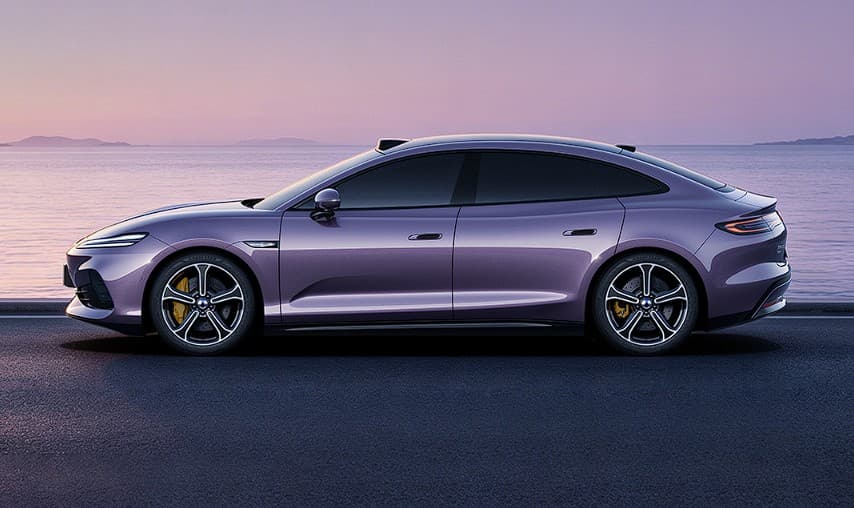 2026 Denza Z9S: Up to 1,100 km Range Sedan From $37,900 - View 2