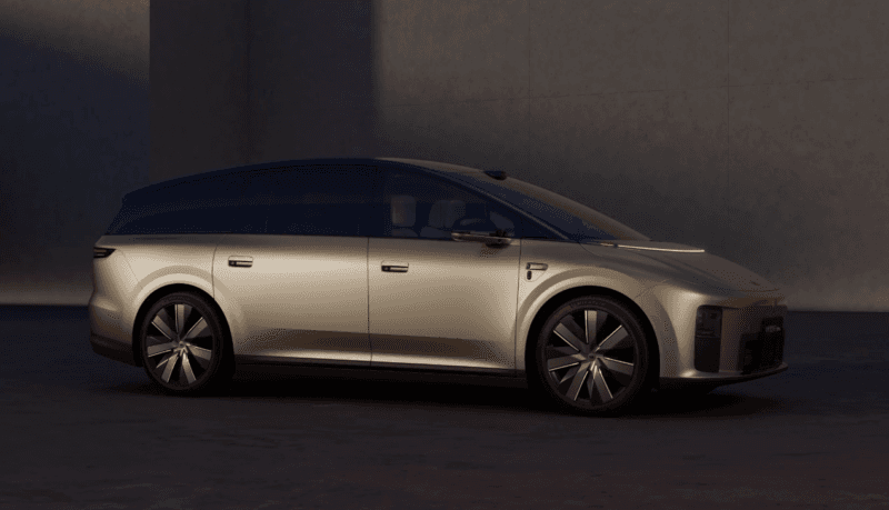 2026 Li Auto i9: 536 HP Flagship EV Adds 500km in 10 Min - View 2