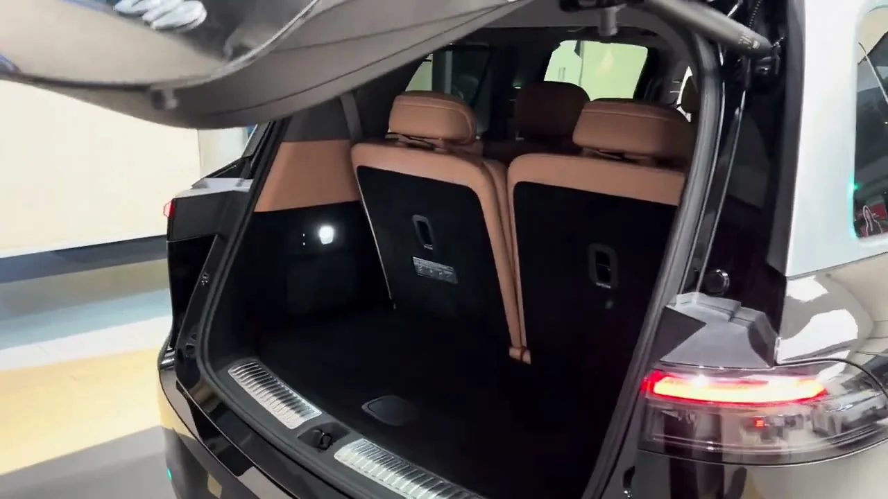 Leapmotor D19: A Full-Size 6-Seat Luxury SUV With 1,300 km Range From ~$32,200 - View 3