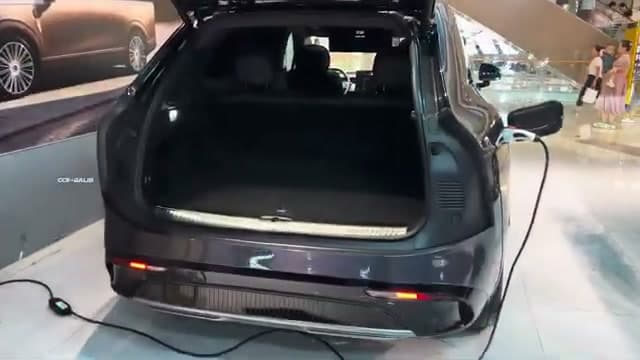 2026 XPeng G9L REV: Up to 1,602 km Combined Range From $38,600 - View 3